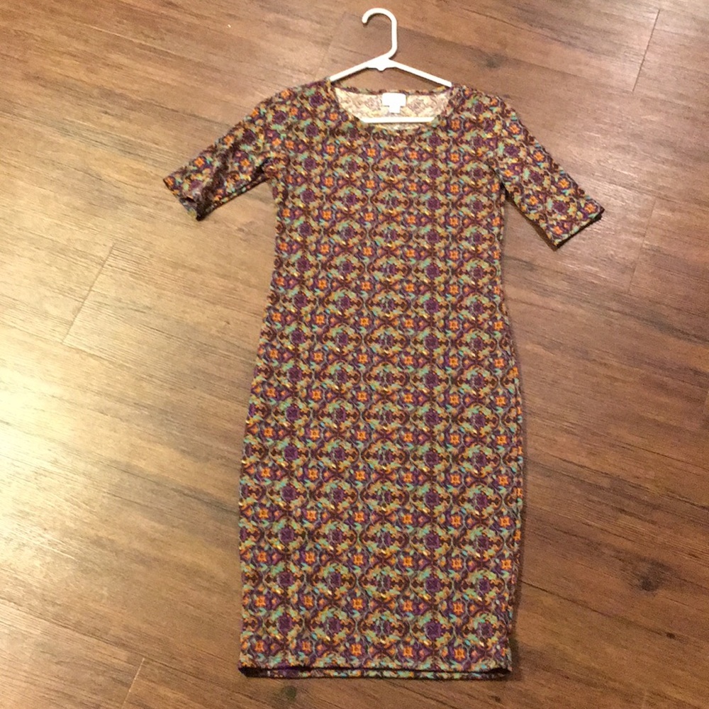 NWOT LuLaRoe Julia XXS